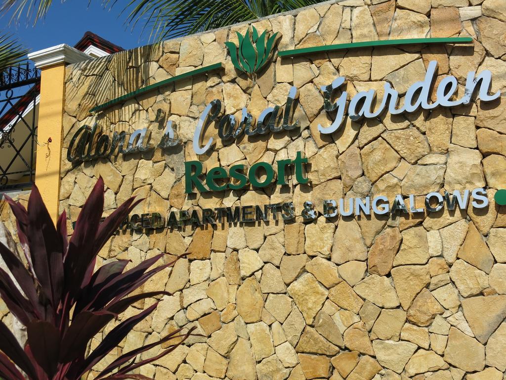 Alona'S Coral Garden Resort (Adults Only) ปางเลา ภายนอก รูปภาพ