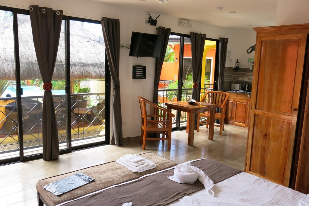 Alona'S Coral Garden Resort (Adults Only) ปางเลา ภายนอก รูปภาพ