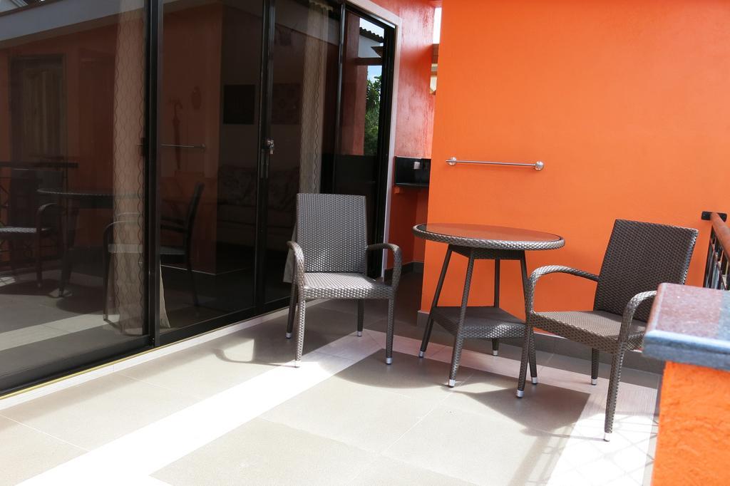 Alona'S Coral Garden Resort (Adults Only) ปางเลา ภายนอก รูปภาพ
